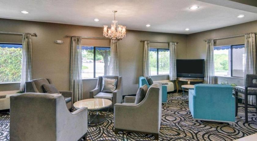 Quality Inn & Suites Grand Prairie Luaran gambar
