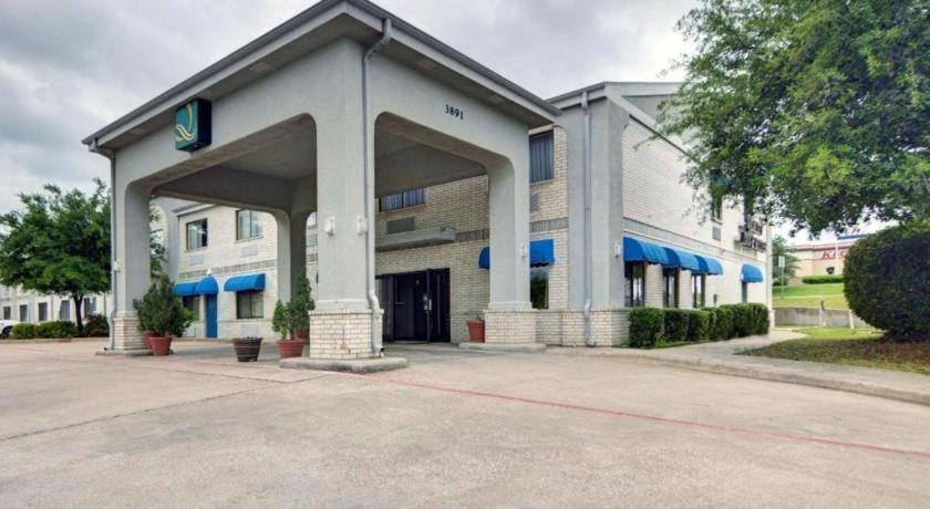 Quality Inn & Suites Grand Prairie Luaran gambar